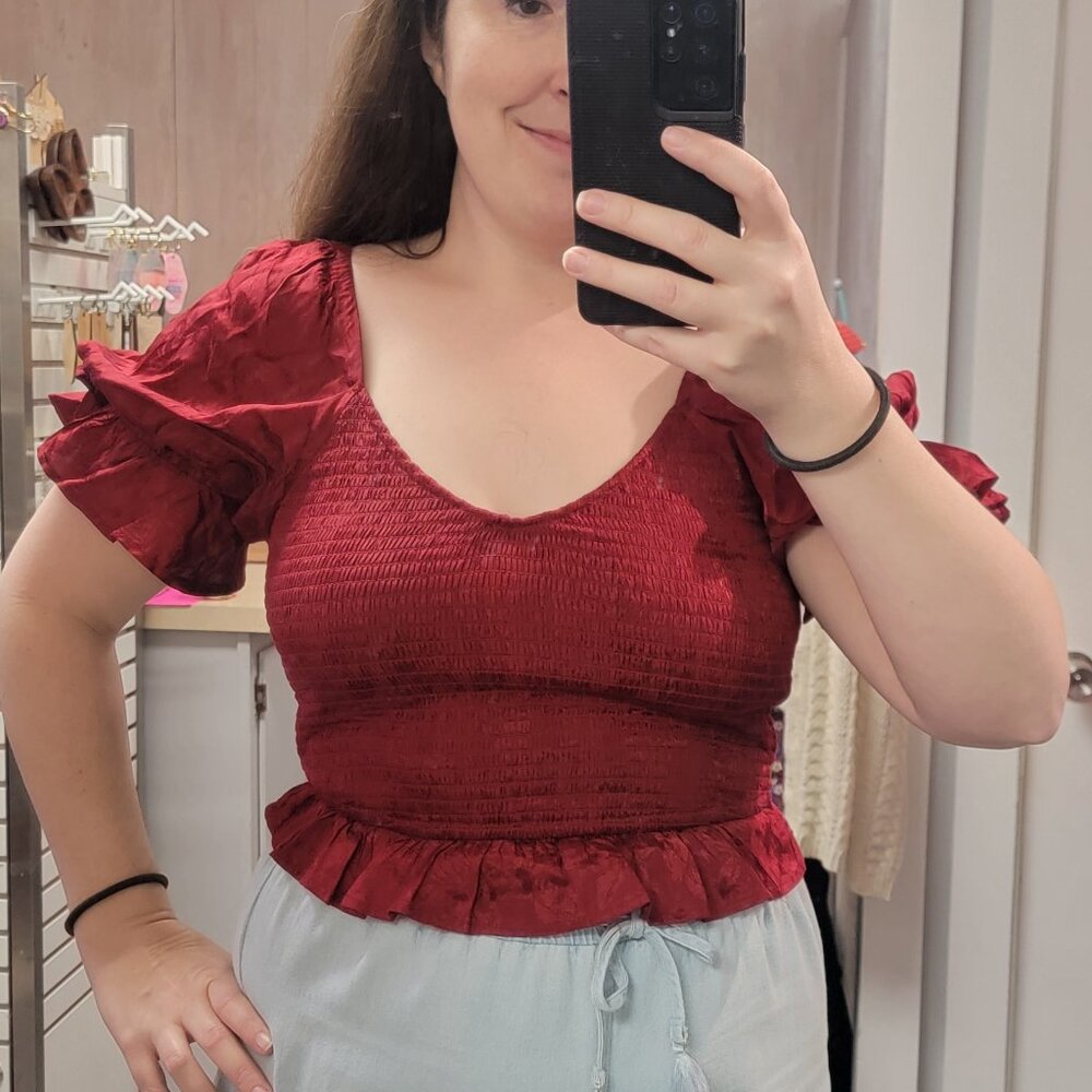 Band Of Gypsies  LEA RHUBARB SMOCKED CROP TOP -NWT - Silky Cropped Top-Bohemian